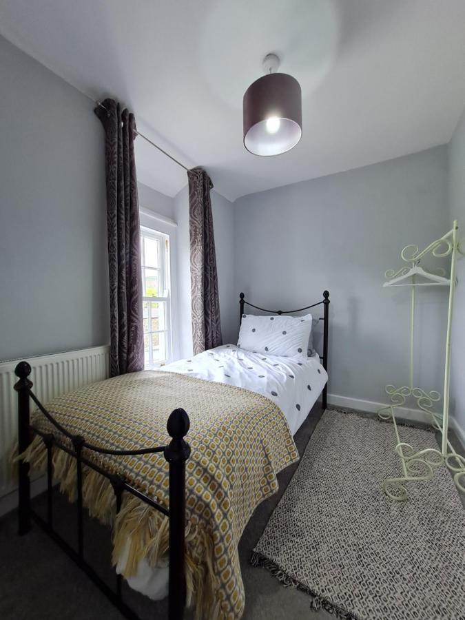 Picturesque 2 Bedroom Miners Cottage Near Bike Park Wales & Brecon Beacons Merthyr Tydfil Ngoại thất bức ảnh