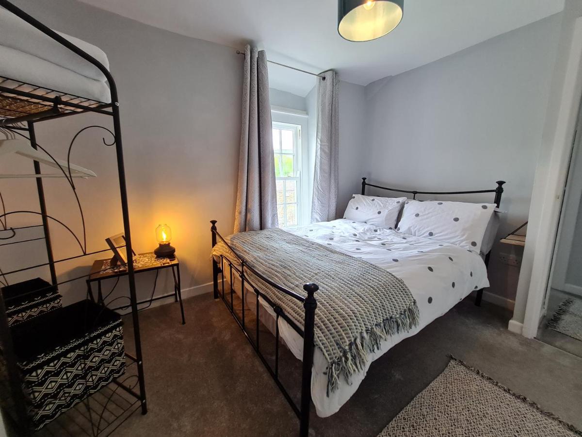 Picturesque 2 Bedroom Miners Cottage Near Bike Park Wales & Brecon Beacons Merthyr Tydfil Ngoại thất bức ảnh