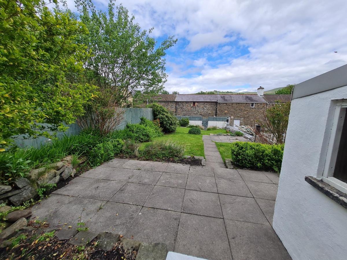 Picturesque 2 Bedroom Miners Cottage Near Bike Park Wales & Brecon Beacons Merthyr Tydfil Ngoại thất bức ảnh